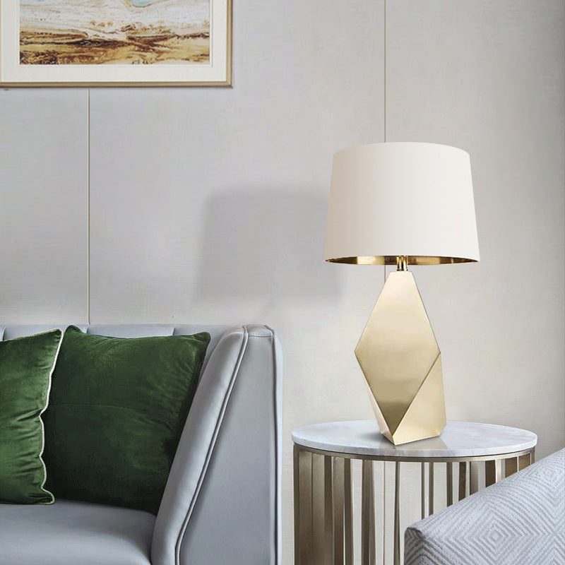 SOLEIL Table Lamp