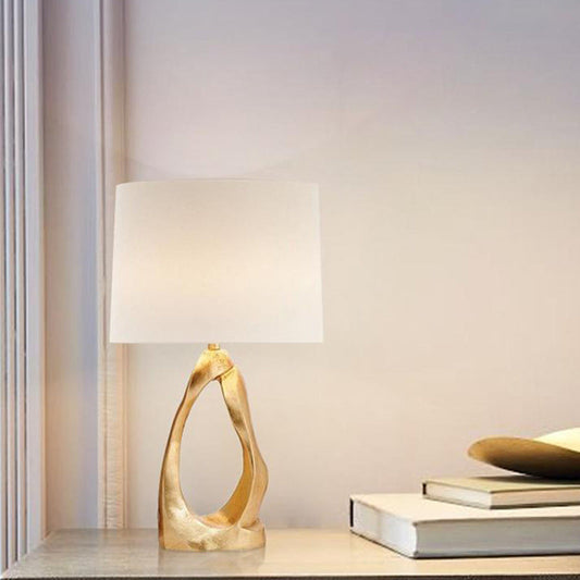 LUNA Table Lamp