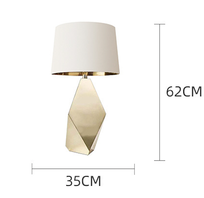 SOLEIL Table Lamp